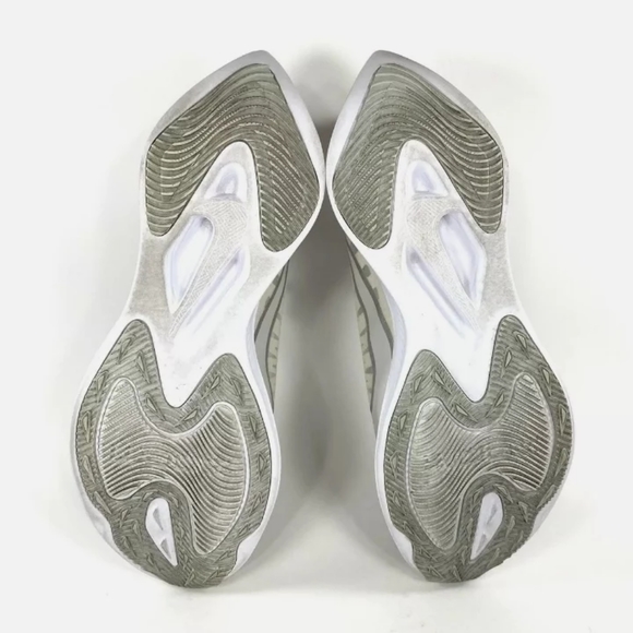 Nike Zoom Gravity Sneaker Womens’s Size 9.5 mens sz 8 Platinum Tint BQ3203-001 - Picture 4 of 8